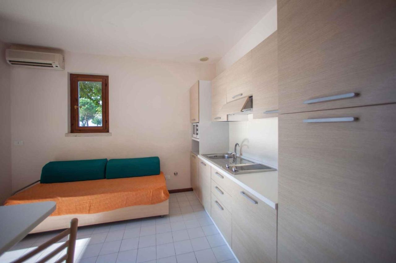 Holiday Homes In Sirmione/Gardasee 22174 ภายนอก รูปภาพ