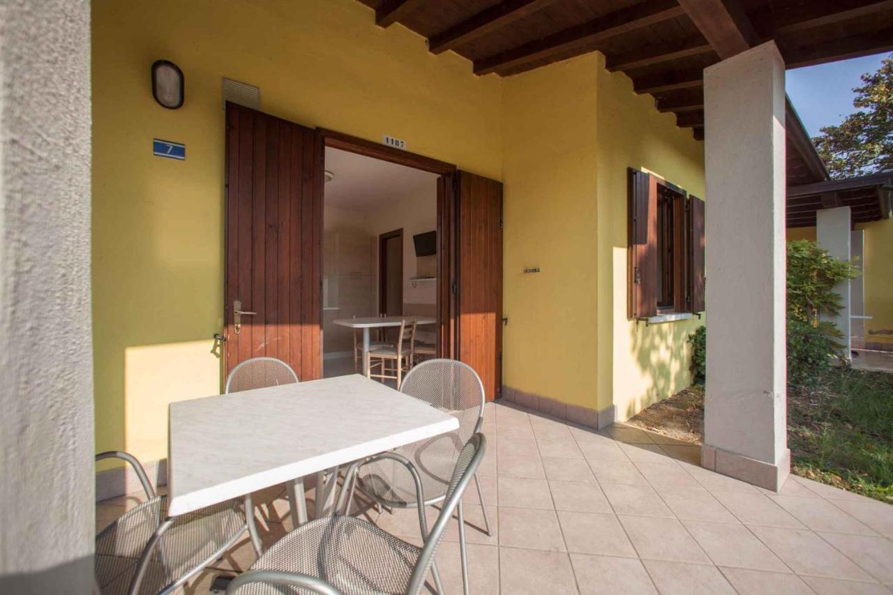 Holiday Homes In Sirmione/Gardasee 22174 ภายนอก รูปภาพ