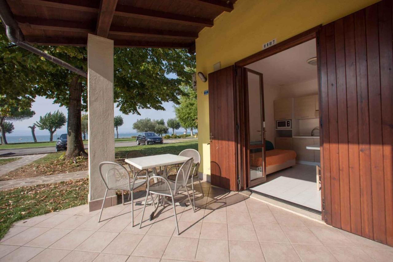 Holiday Homes In Sirmione/Gardasee 22174 ภายนอก รูปภาพ